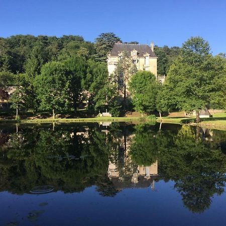 Gite Familial Chateau La Roche Racan Saint-Paterne-Racan ภายนอก รูปภาพ